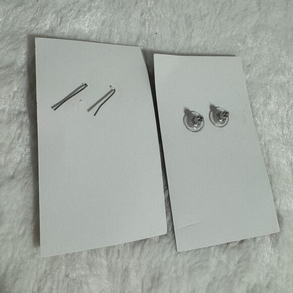 Gores Art Handmade Polymer Clay Earrings Duo: Leaf Dangles & Studs NOLA  New - Picture 4 of 5